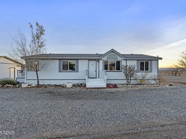 8905 Iroquois Trl, Stagecoach, NV 89429