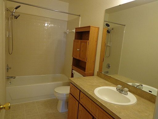 4th image of 4001 Pilgram Dr APT C