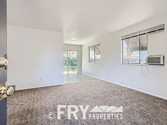 4th image of 3604 W 90th Pl