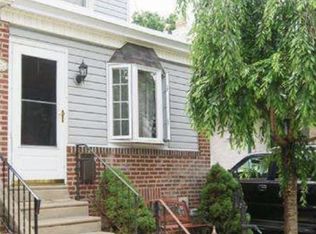 7219 Lawndale St, Philadelphia, PA 19111