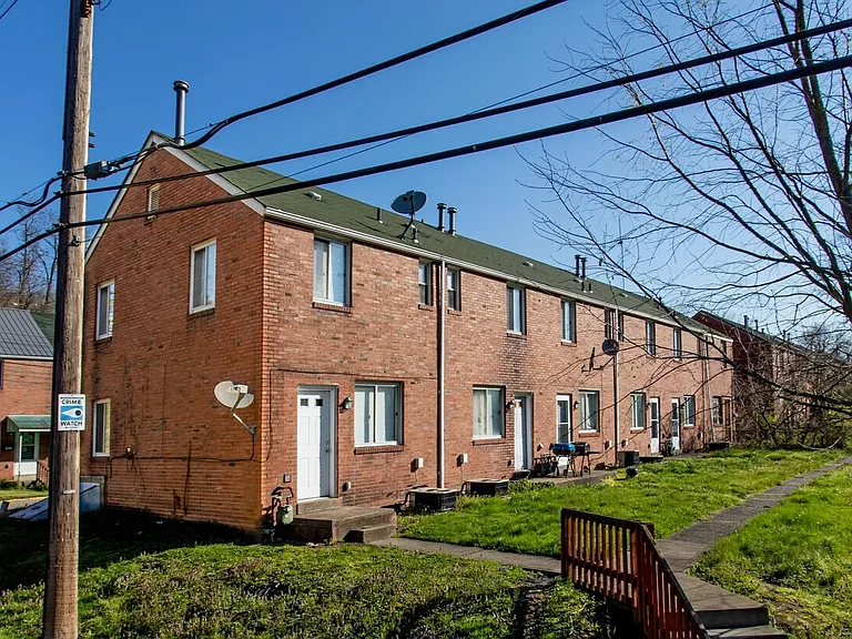 5401 Wilson Ct — Photo 1