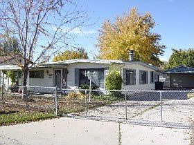 2nd image of 3238 Cantwell St