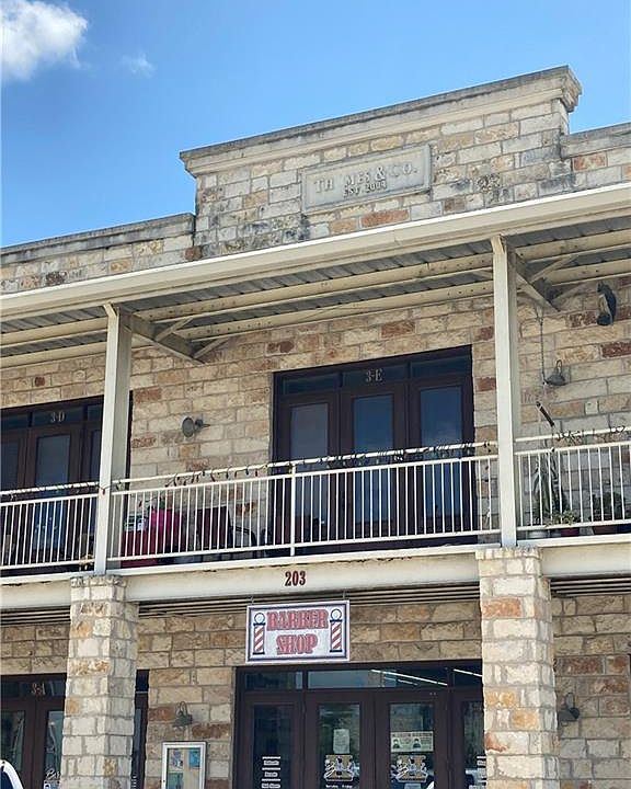 1st image of 203 Railroad St #3E