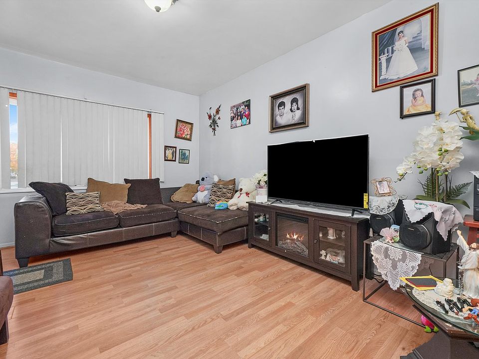 3225 S Lituanica Ave, Chicago, IL 60608 MLS 11736526 Zillow