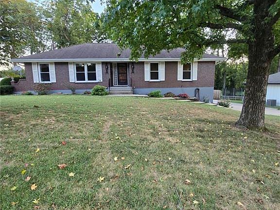 5th image of 15917 E 41st St S
