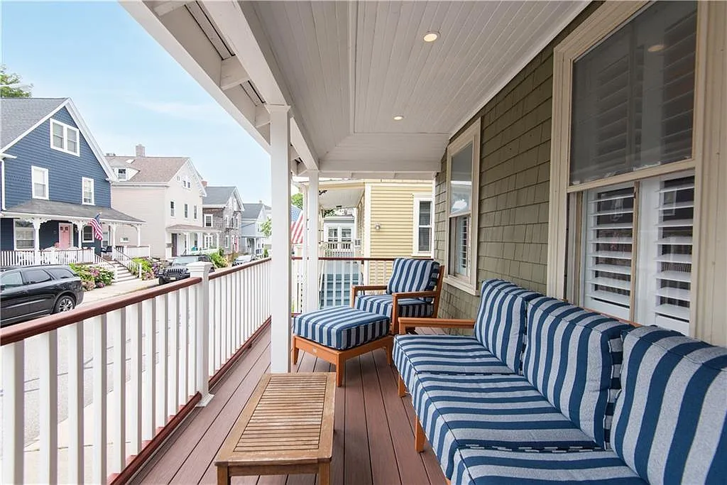 3 bed, 1.5 bath, 1243 sqft, $3,500 — Photo 3