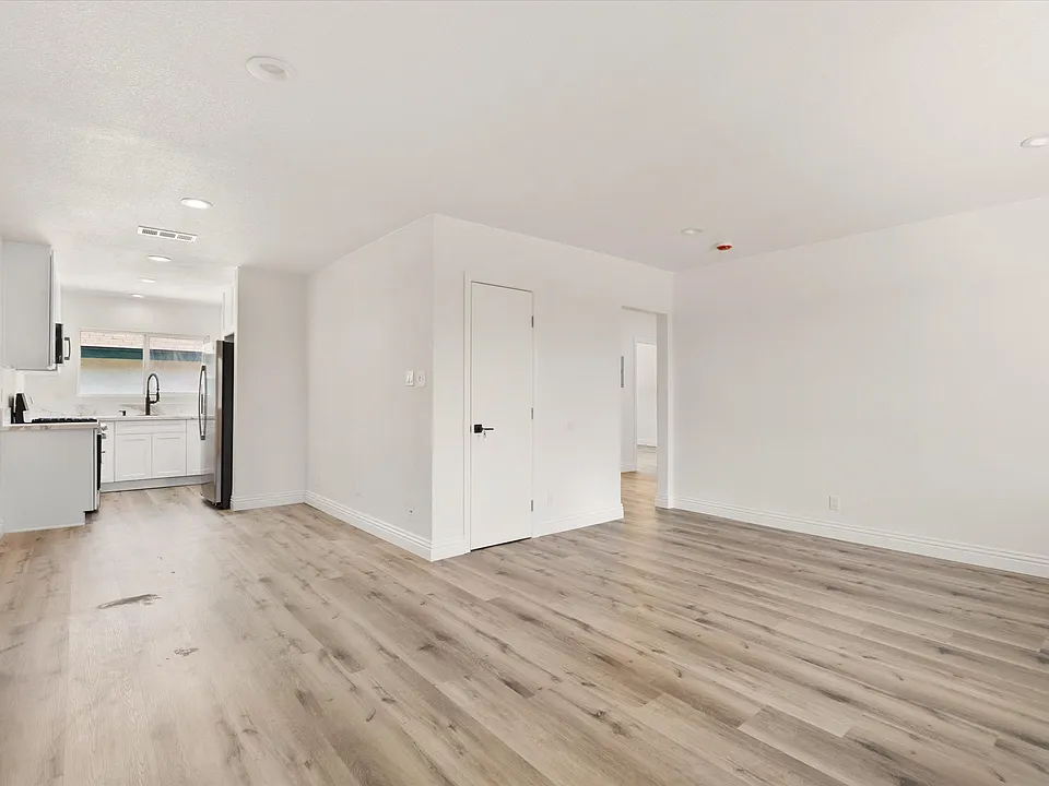 19237 Bryant St #9