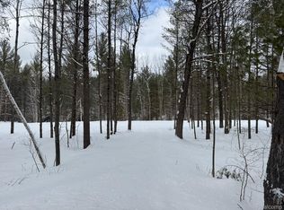 385 E Greenwood Rd, Alger, MI 48610