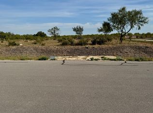 295 Lobo Loop #10, Hondo, TX 78861