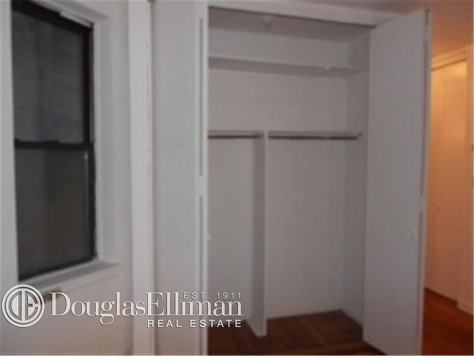 2nd image of 1380 York Ave APT 4f