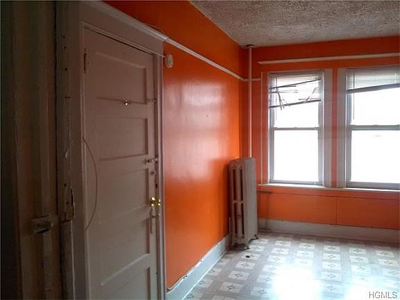 3rd image of 298 New Main St APT 3N
