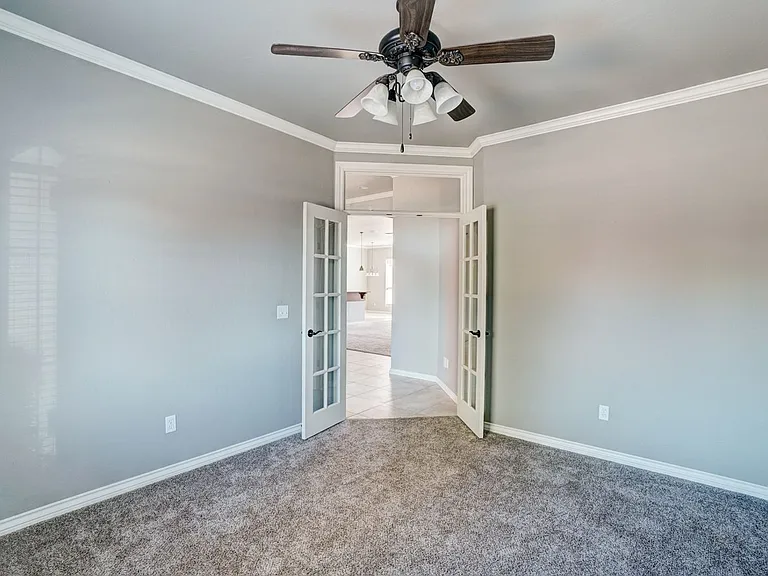 4601 NW 162nd Ct — Photo 18