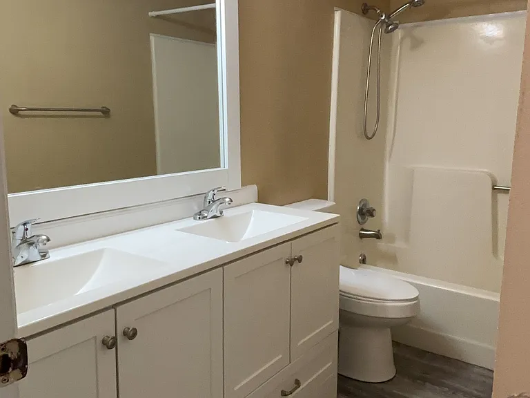 8 Mountain View Rd #A — Photo 9