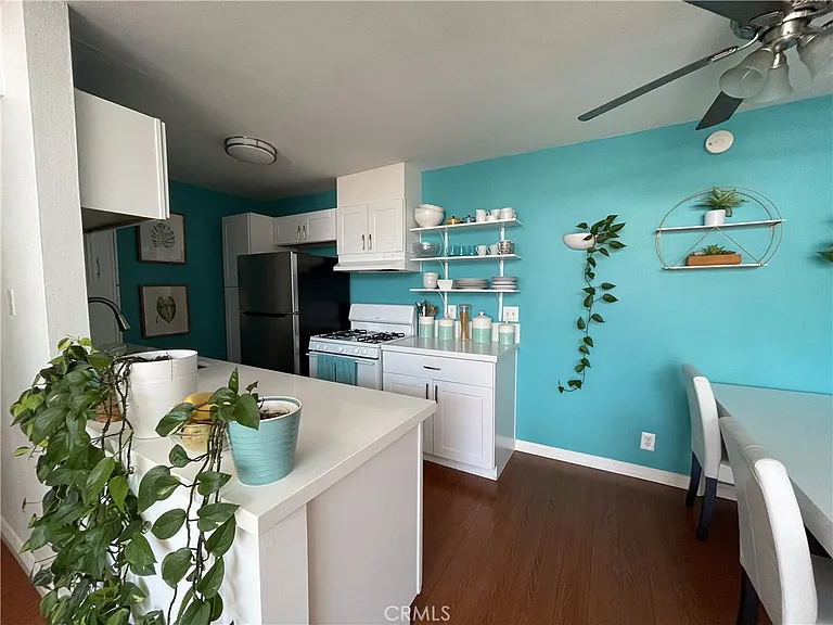 5700 Etiwanda Ave #282 — Photo 2