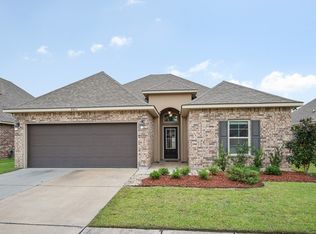 9311 Falling Oak Dr, Baton Rouge, LA 70817