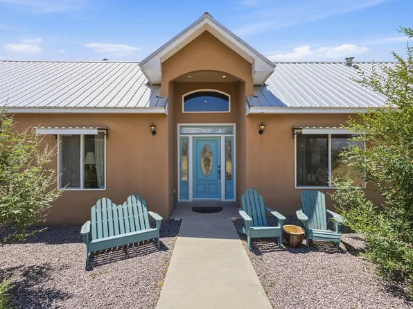 95 Marquez Rd, Los Lunas, NM 87031