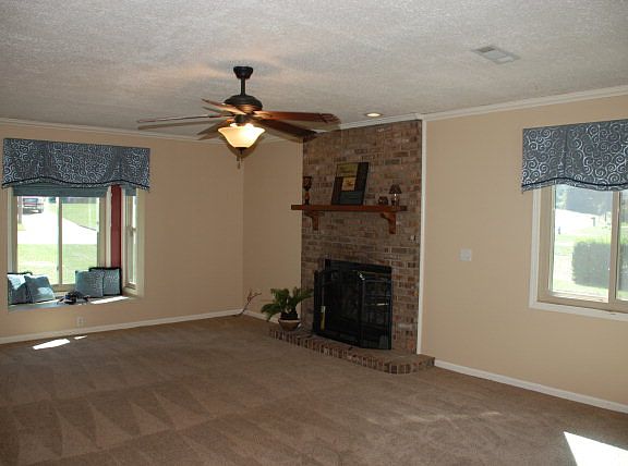 3rd image of 93 Harrand Creek Dr