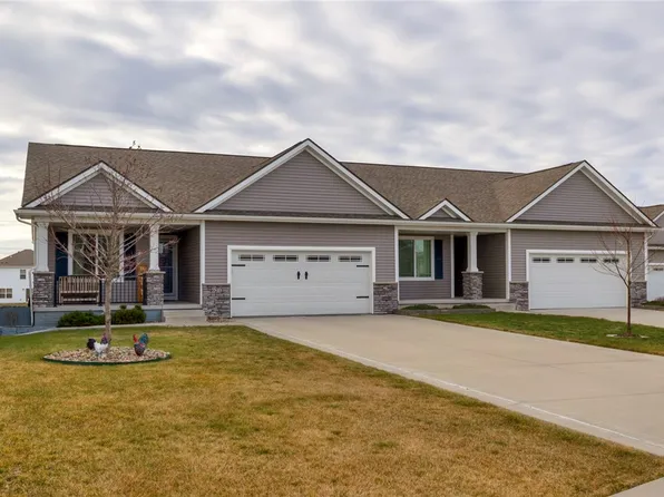 621 3rd St NW, Bondurant, IA 50035