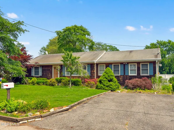 326 Oxford Lane, Point Pleasant, NJ 08742