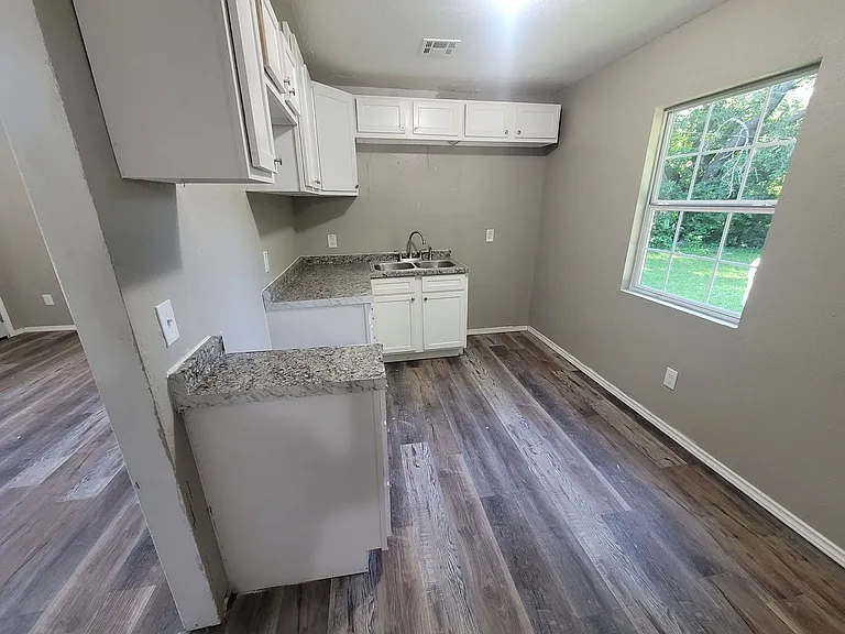 4128 SE 43rd St — Photo 18