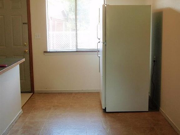 4th image of 125 167th St E APT 2