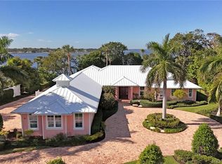51 N River Rd, Sewalls Pt, FL 34996