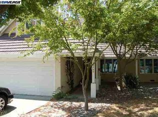 38449 Canyon Heights Dr, Fremont, CA 94536