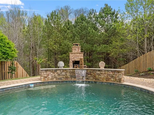 1905 Overlook Springs Ln, Cumming, GA 30040