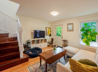 235 17th St SE, Washington, DC 20003