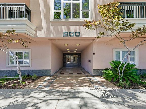 2nd image of 200 Sheridan Ave APT 408