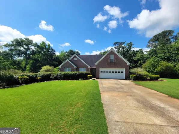 7030 Valley Landing Ct, Cumming, GA 30041