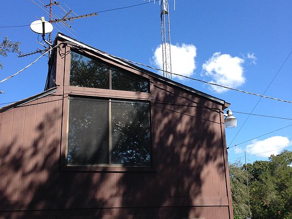 2nd image of 4611 E Poinsettia Ave
