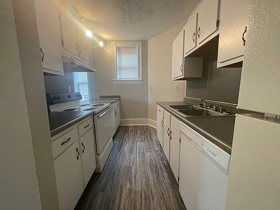 4th image of 315 W Hill St APT 203