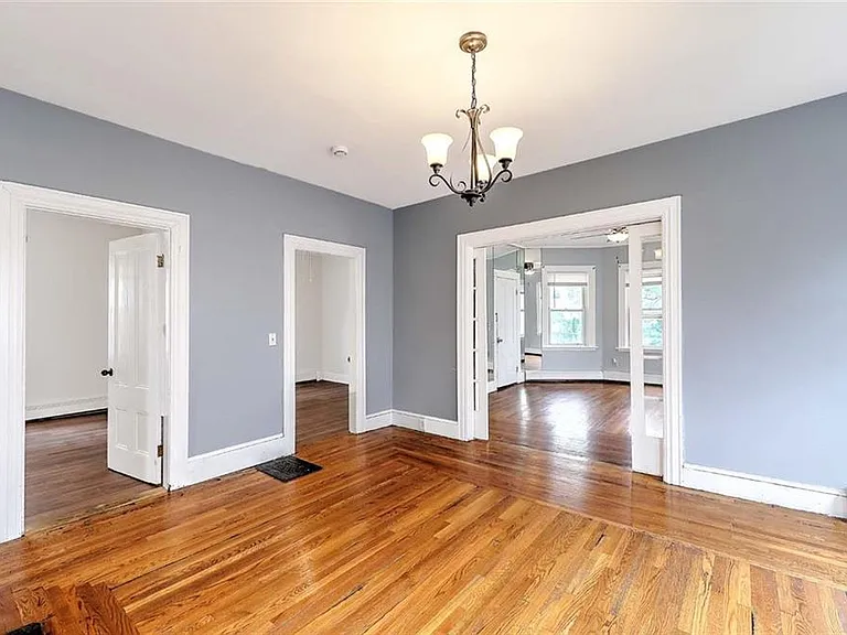 16 Duncan Ave #1 — Photo 10