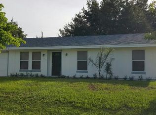 656 Mulberry St, Sebastian, FL 32958