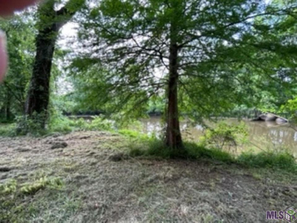 1st image of 39400 Camp Dr