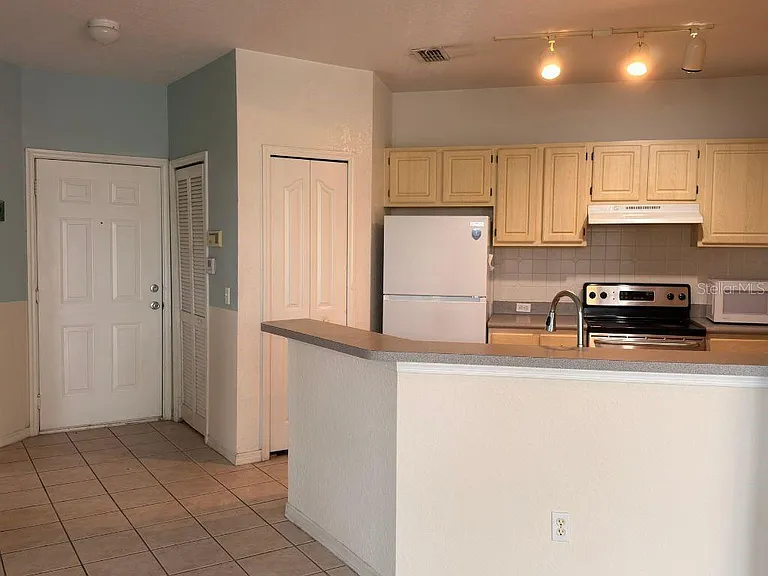 2717 Maitland Crossing Way #301 — Photo 3