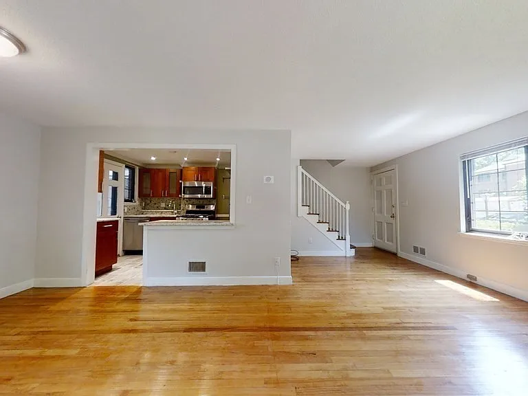 41 Grant Ave #41 — Photo 1
