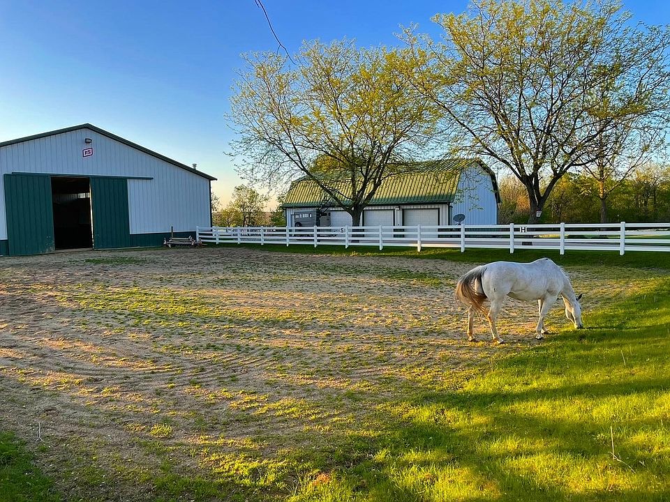 2165 Henderson Trl, Wataga, IL 61488 Zillow