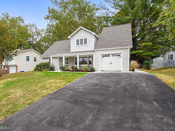 2nd image of 13107 Melrae Ct