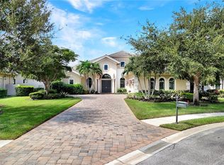 12194 Wicklow Ln, Naples, FL 34120