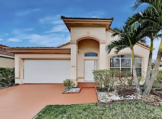 10356 SW 16th St, Hollywood, FL 33025