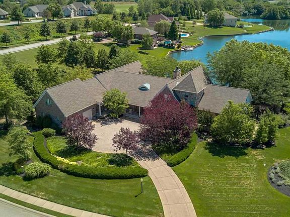 2nd image of 5820 Medinah Dr