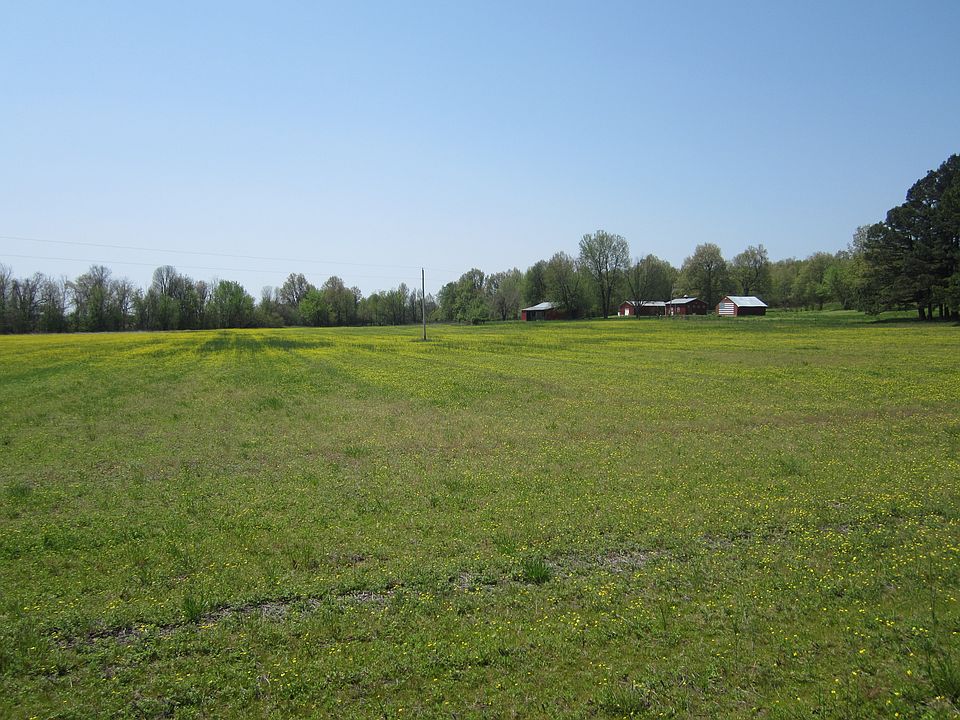 2nd image of 416 County Road 346