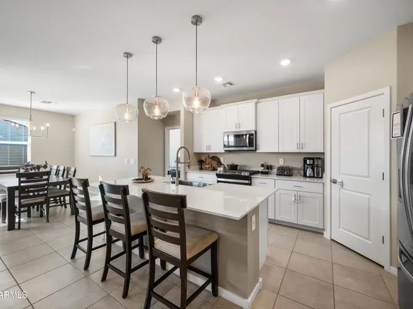 3423 E ALEXANDER Drive, San Tan Valley, AZ 85143