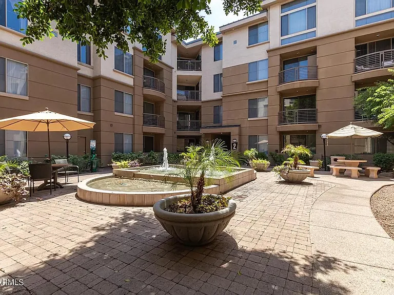1701 E Colter St #230 — Photo 8
