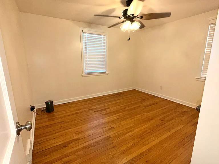 123 Lyon Pl — Photo 15