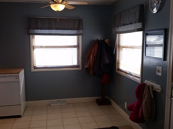 Entry way