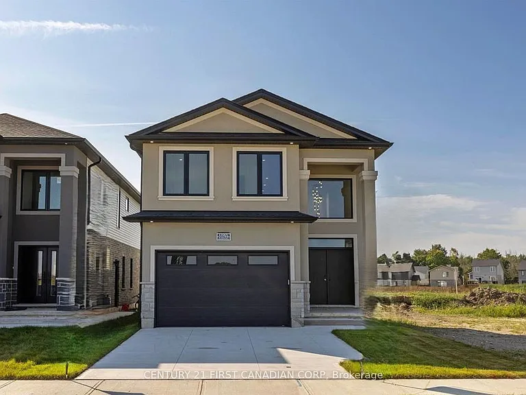 1045 Karenana Rd #UPPER — Photo 1
