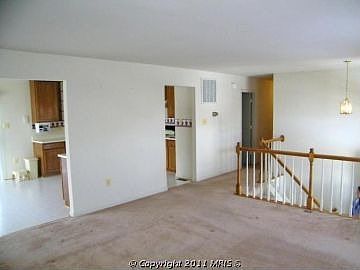 4th image of 9 Riverton Dr